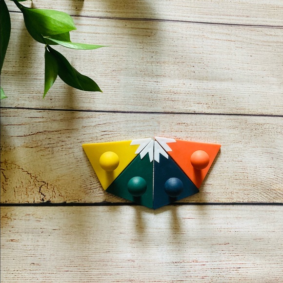 Adhesive Hooks Set - Picture 3 of 4